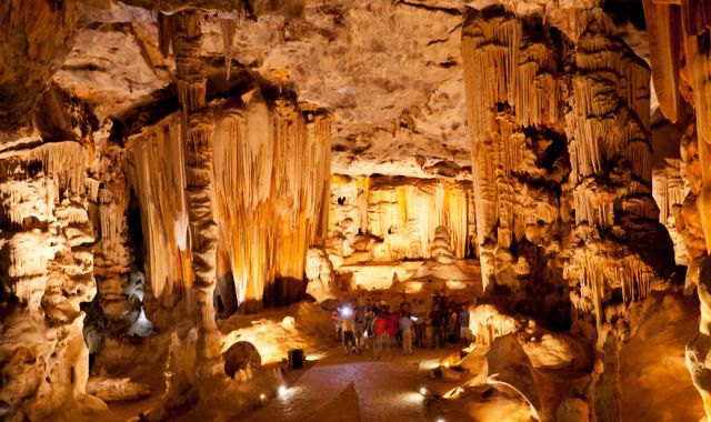 Cango Caves Oudsthoorn, South Africa - (c)Ashleigh McDonald