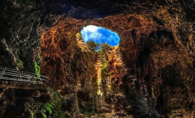 Friouato Cave, Morocco - (c)Kamal SIMOU