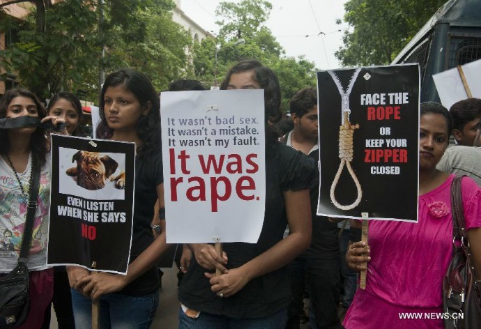Demo melawan perkosaan di India (c) news.xinhuanet.com