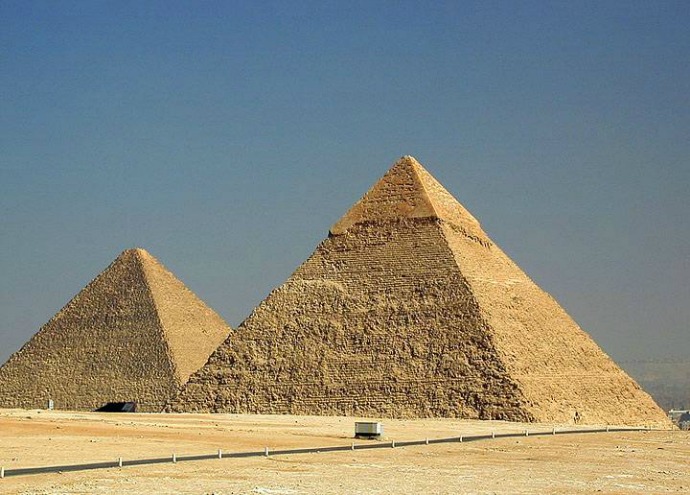 Piramida di Mesir