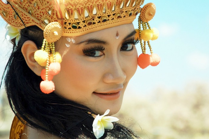 Cantiknya Gadis Bali