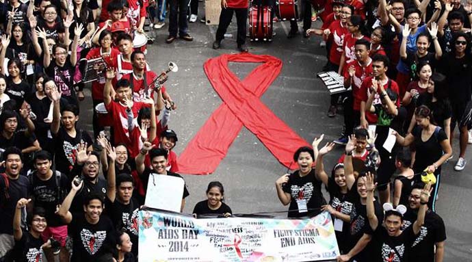 Peringatan Hari AIDS Sedunia Mencegah Penularan HIV