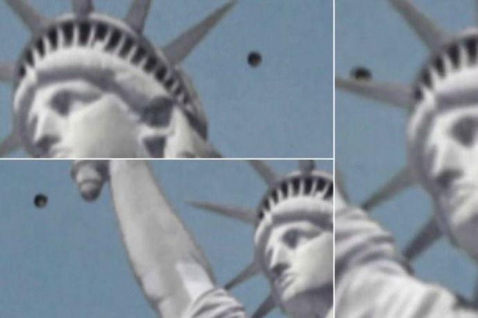 Benda Aneh Mendekati Patung Liberty