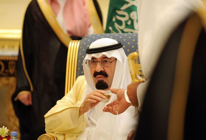 Raja Abdullah Meninggal, Harga Minyak Melambung