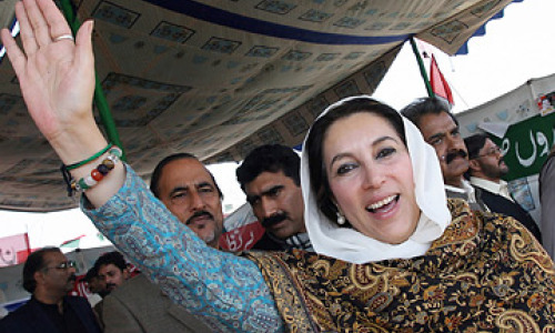 Tokoh Bersejarah Benazir-bhutto (c) wonderslist.com