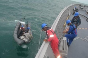 Proses pencarian korban pesawat AirAsia QZ8501