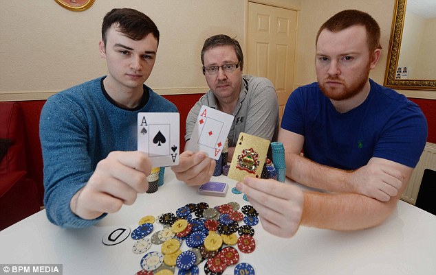Keluarga ahli poker | copyright Daily Mail