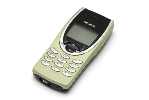 Ternyata Nokia 8210 jadi idola para pengedar narkoba