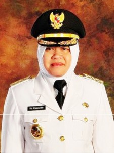 Walikota Surabaya, Tri Risma Harini