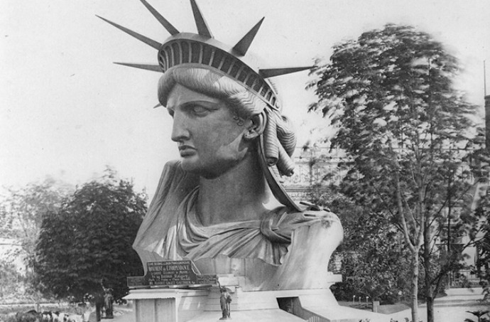 Replika Patung Liberty (c) Listverse