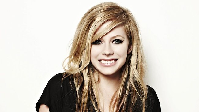 membunuh karena Avril Lavigne (C)news australia