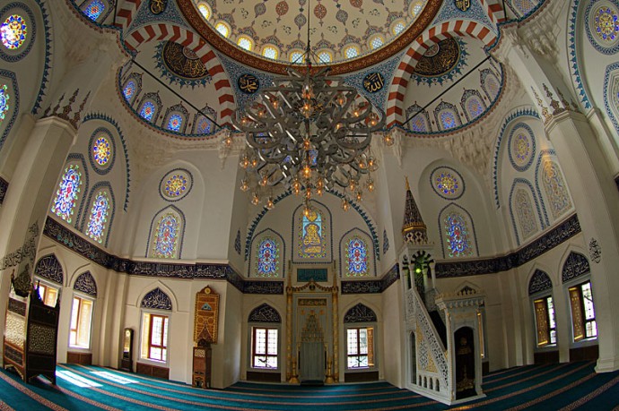 Ornamen Masjid Tokyo Camii (c) nylaicanai
