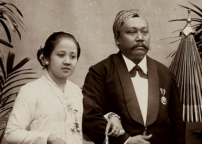Orangtua R.M Soesalit: Kartini dan suami