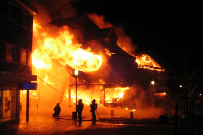 Kebakaran Muncul Karena Kerusakan Alat Video - (c)listverse.com