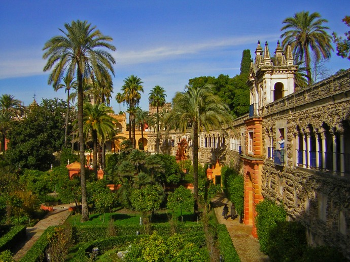 Istana Real Alcazar, Spanyol via ersori007.deviantart.com