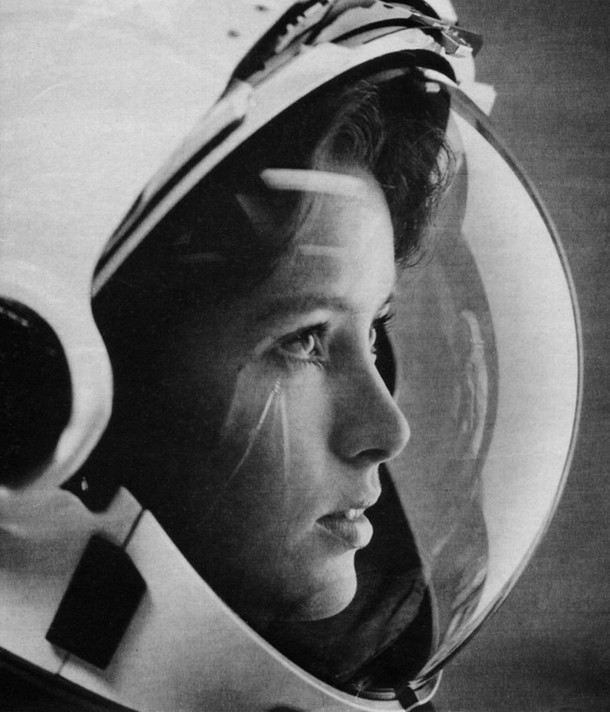 Ibu pertama luar angkasa