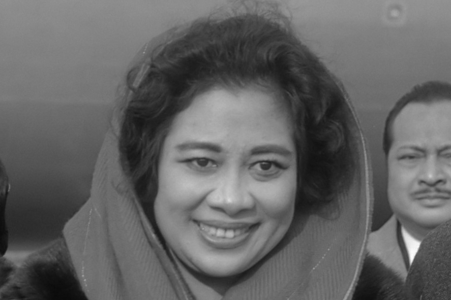 Fatmawati Soekarno [image source]