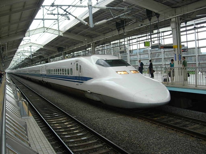 Kereta Shinkansen Tercepat di Jepang