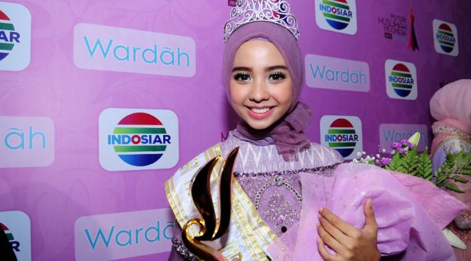 Nesa Aqila Heryanto Putri Muslimah Indonesia 2015 via liputan6