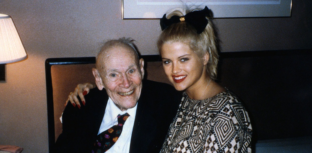 Anna Nicole Smith [image source]