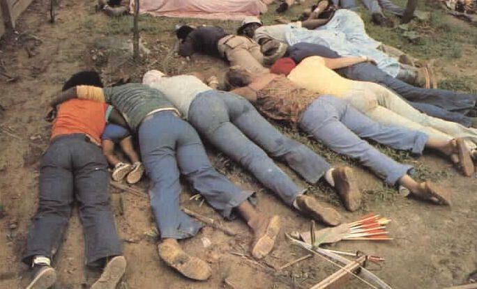 Bunuh Diri Massal di Jonestown
