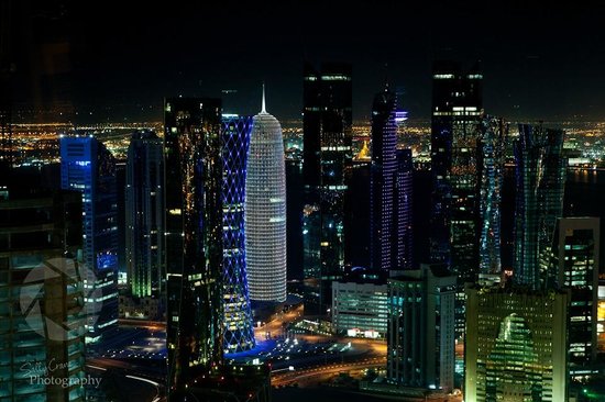 Kota Doha saat malam hari [Image Source]