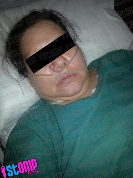 Ibu Randy dilarikan ke rumah sakit karena susah bernafas [Image Source]