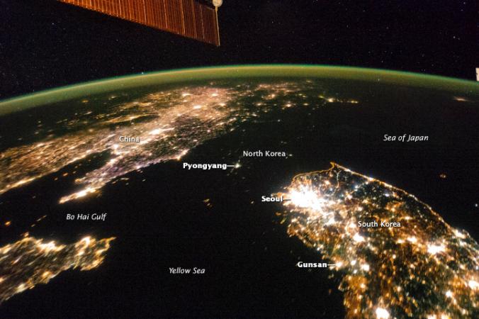 Korea Utara vs Korea Selatan [image source]