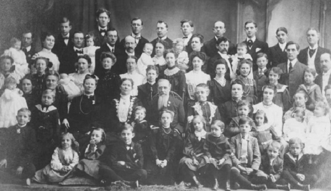 Keluarga Feodor [Image Source]