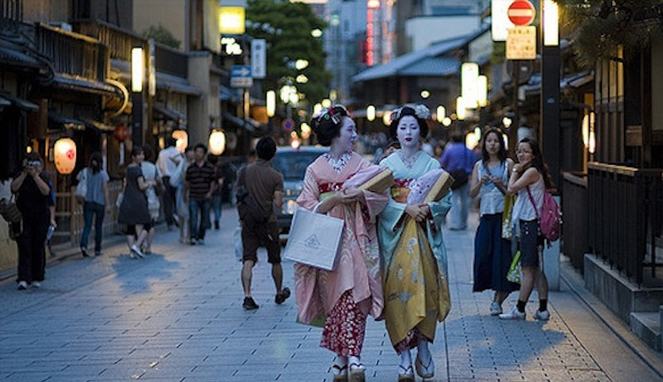 Geisha di era modern semakin sedikit [Image Source]