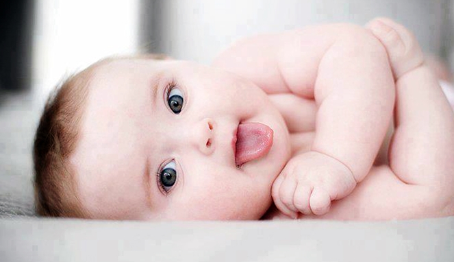 suka lihat bayi yang lucu [image source]