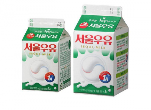 Susu kotak bentuk genteng rumah ini buatan orang Korea Selatan [Image Source]