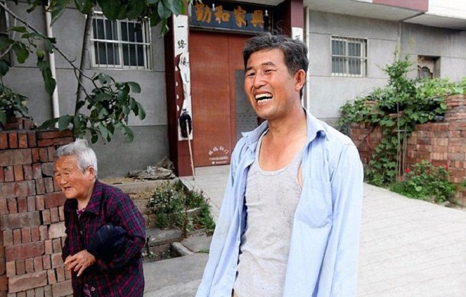 Zhang  masih sangat bersyukur dengan keadaannya yang seperti itu [Image Source]