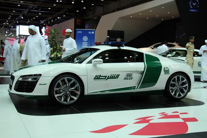 Ya, meskipun murah katanya orang-orang Dubai, tapi mobil ini punya kemampuan luar biasa [Image Source]