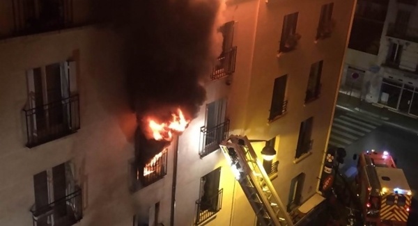 Kebakaran Hotel mekkah [image source]