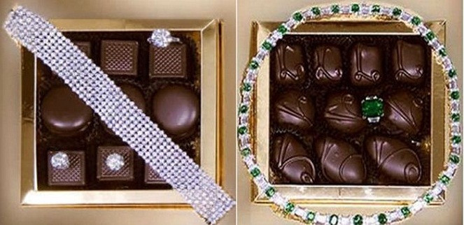 Coklat plus bungkusnya dibanderol minimal setengah juta dollar, kira-kira seperti apa rasanya [Image Source]