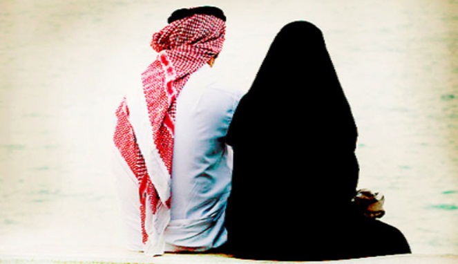 Pasangan muslim [Image Source]