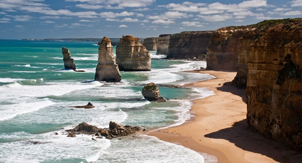 Twelve Apostles, Lorne, Australia [image source]