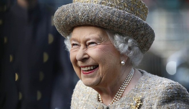 Meskipun kaya luar biasa, sang ratu ternyata sangat dermawan [Image Source]