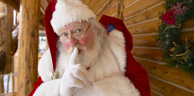 Anak-anak di Inggris pernah kehilangan Santa Claus selama hampir 20 tahun gara-gara aturan konyol [Image Source]