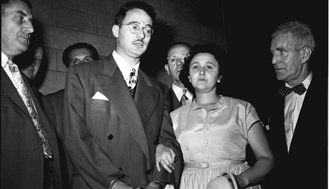 Julius dan Ethel Rosenberg [Image Source]