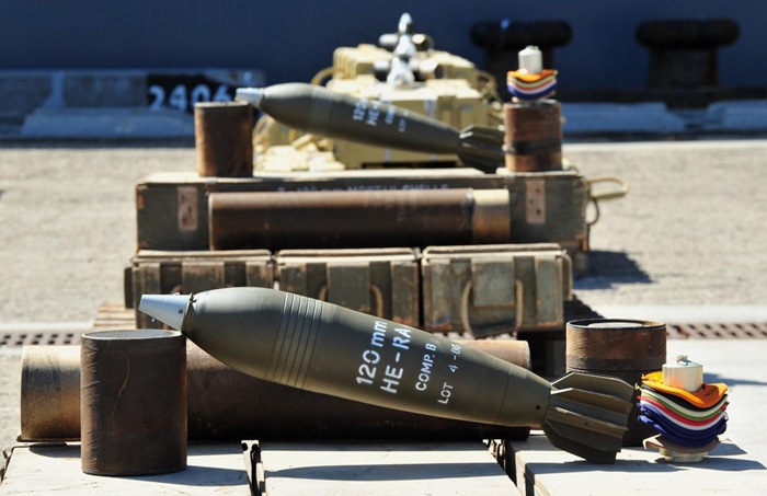 Senjata Nuklir [image source]