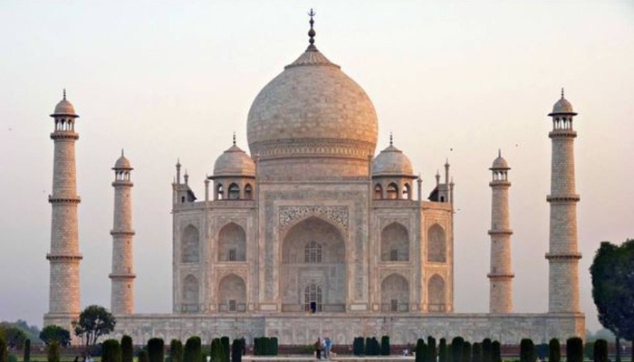 Taj Mahal – India [image source]