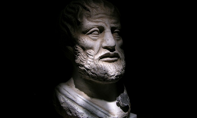 Tidak ada orang yang lebih berjasa kepada Aleksander selain Aristoteles yang mengejarkannya apa pun [Image Source]