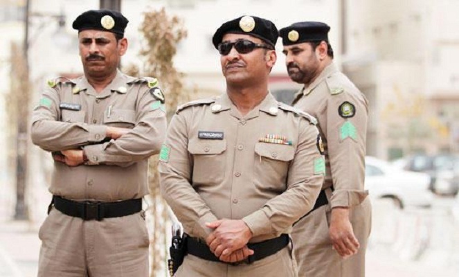 Lantaran dianggap suka memberlakukan hukuman konyol dan semena-mena, polisi Arab dianggap yang terburuk di dunia [Image Source]
