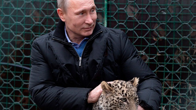 Tak hanya berkoar saja, Putin seringkali melakukan aksi nyata. Termasuk tentang penyelamatan lingkungan [Image Source]