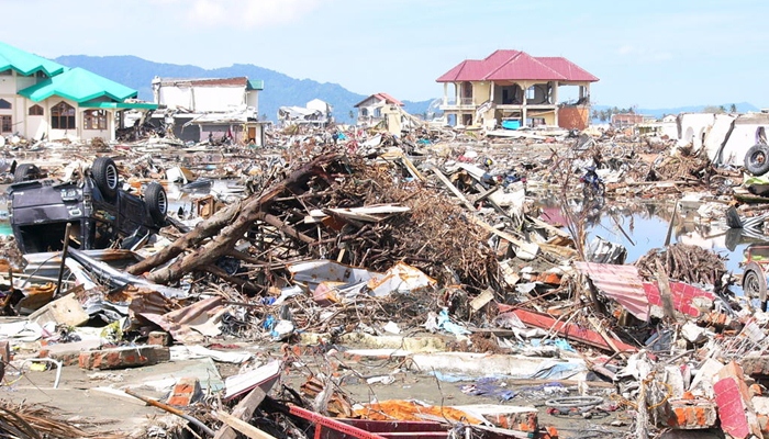 Gempa Sumatra 2005 – 8.6 SR (Tsunami) [image source]