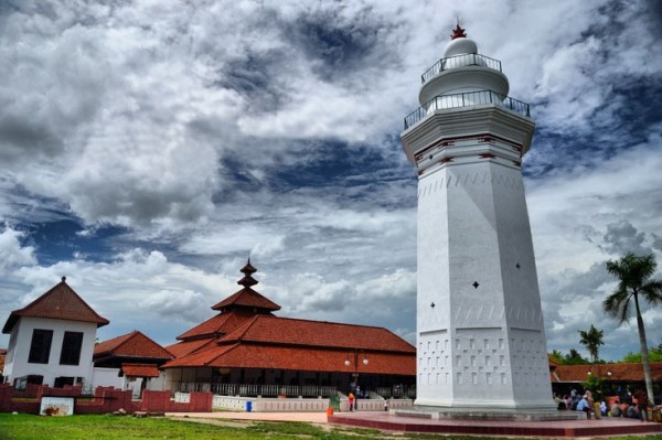Masjid Agung Banten [Image Source]