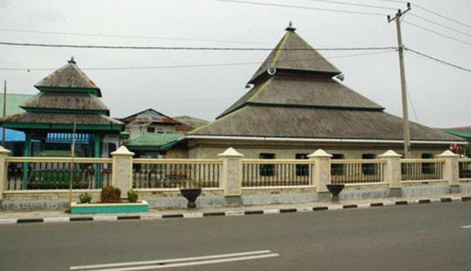 Masjid Tua Palopo [Image Source]