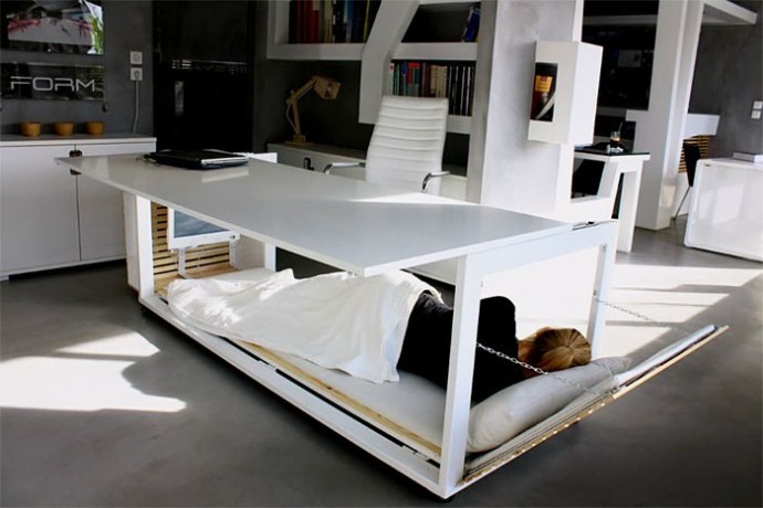 Nap Desk, Perpaduan Meja Kerja dan Tempat Tidur